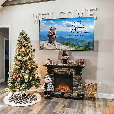 Villa H2Oasis Incredible Pool Retreat With Mountains Views! Sevierville Exterior foto